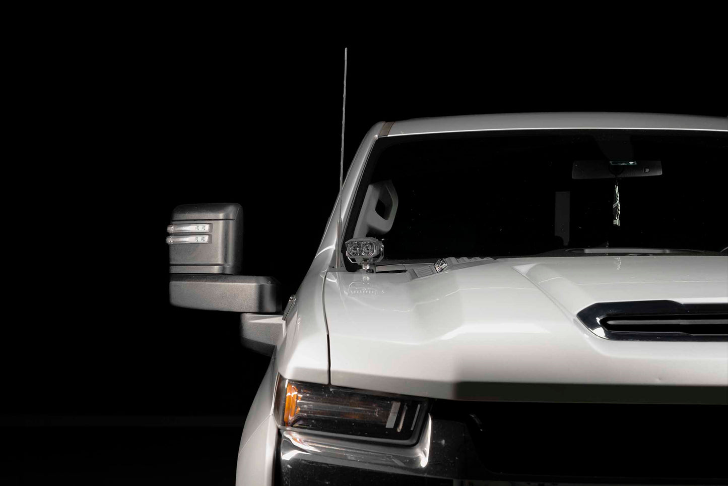 Morimoto 2Banger Ditch Light Kit: 20-24 Silverado HD (HXB White Combo Beam) - Off Road - Veh. Spec (Image 6 of 6)