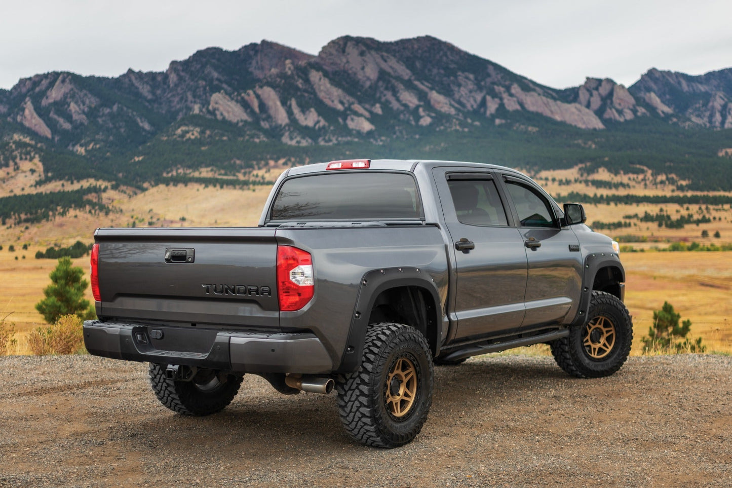 Pocket Fender Flares | 8W2 Cavalry Blue | Toyota Tundra 2WD/4WD (2014-2021) - Fender Flares (Image 4 of 4)