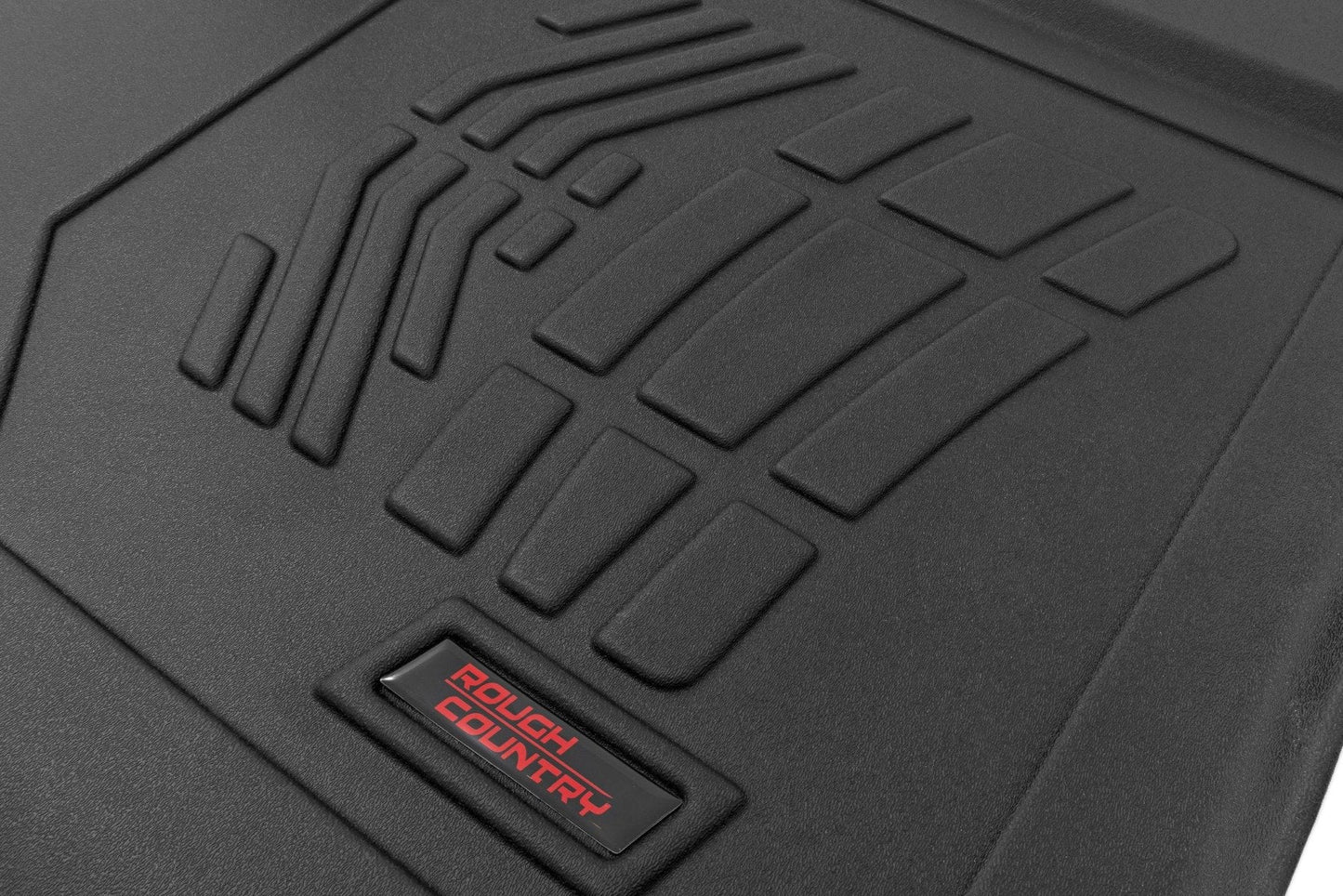 Sure-Fit Floor Mats | Front Over Hump | Crew | Chevy/GMC 1500/2500HD/3500HD (19-26) - Interior & Mats (Image 2 of 3)