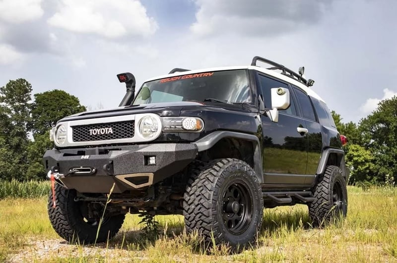 RC 3 Inch Lift Kit | Red Spacers | Toyota 4Runner (03-09)/FJ Cruiser (07-14) (manufacturer page)