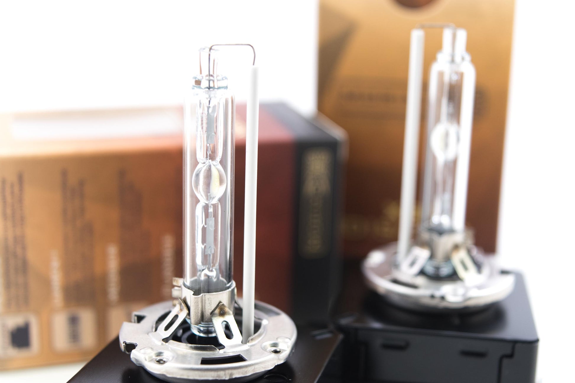 D3S: XB 5000K HID Bulbs (Pair) - HID Bulbs (D - Series) (Image 5 of 6)