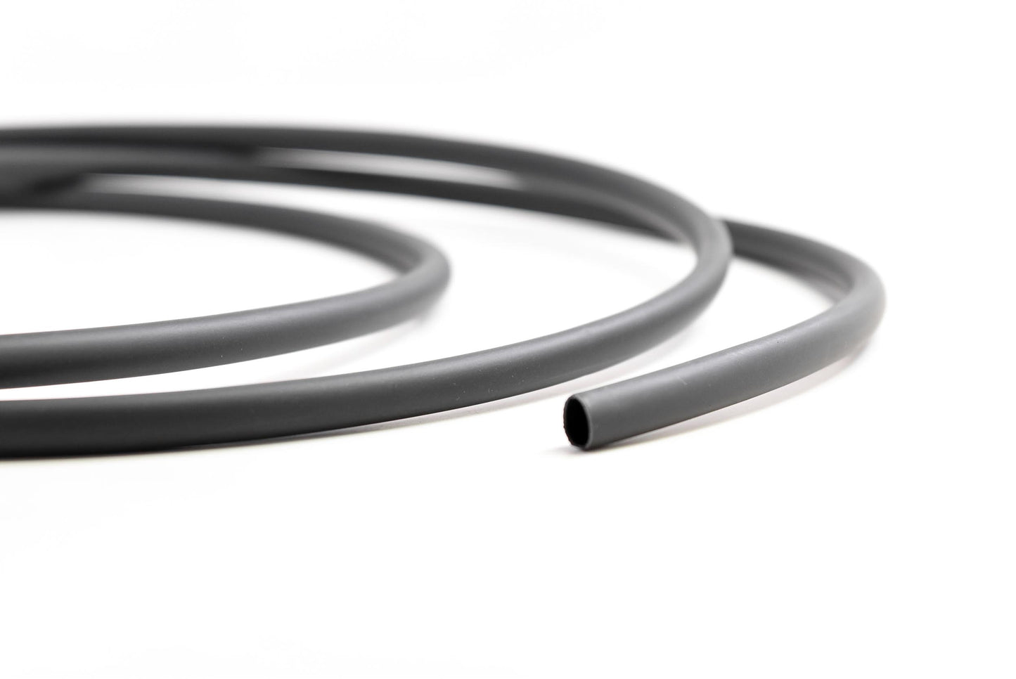 Heat Shrink Tubing: Glue-Lined (5m x 9.5mm) - Build Materials (Image 1 of 3)