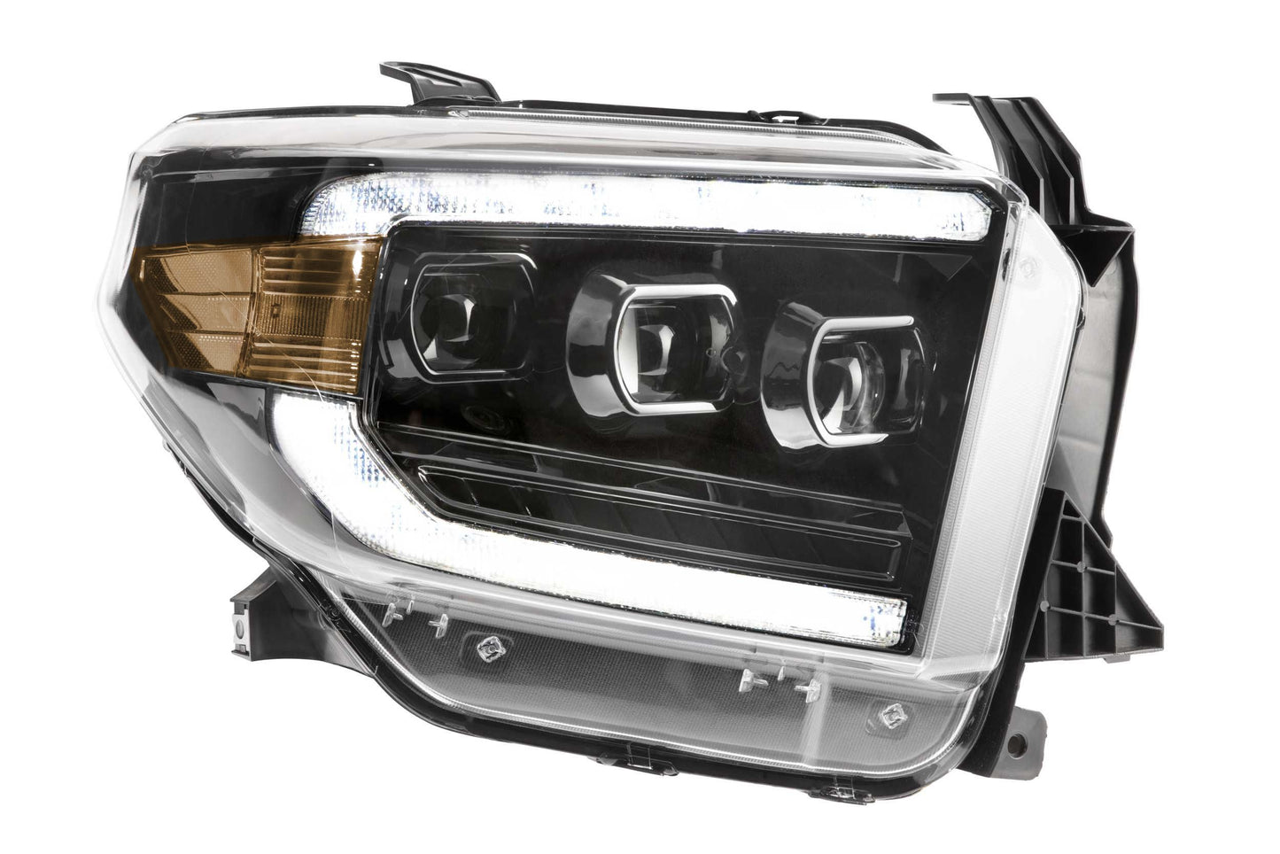 XB Adapter: Toyota Tundra (14-21) OEM LED Harness (pc) - Wiring Parts (Image 4 of 6)