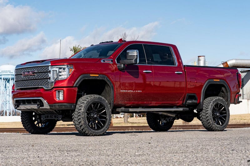 RC 5 Inch Lift Kit | NTD | M1 | w/ Overloads | Chevy/GMC 2500HD/3500HD (20-26) (manufacturer page)