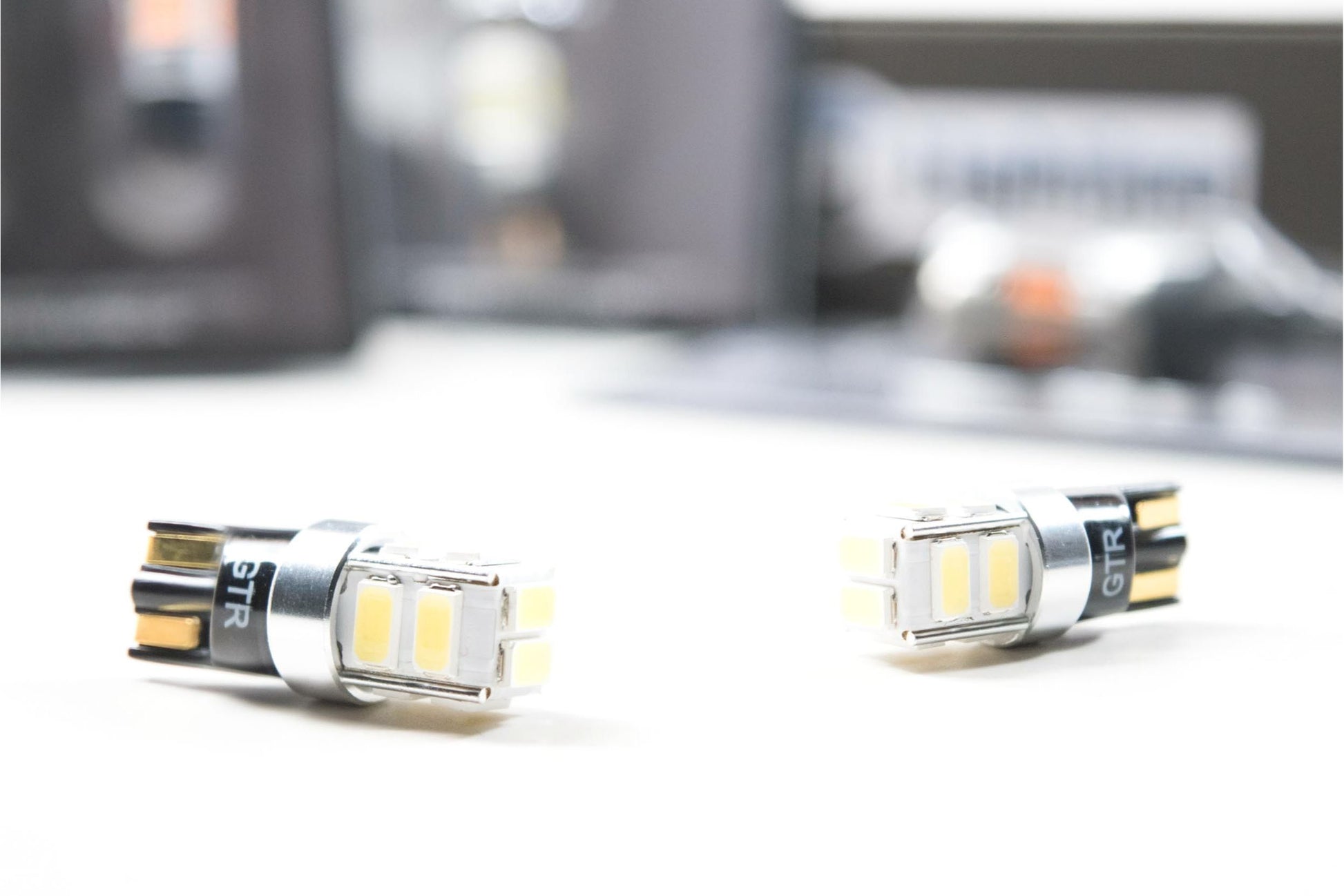 T10/194: GTR Carbide LED (Amber / Pair) - Signal/Brake/Interior (Image 2 of 5)