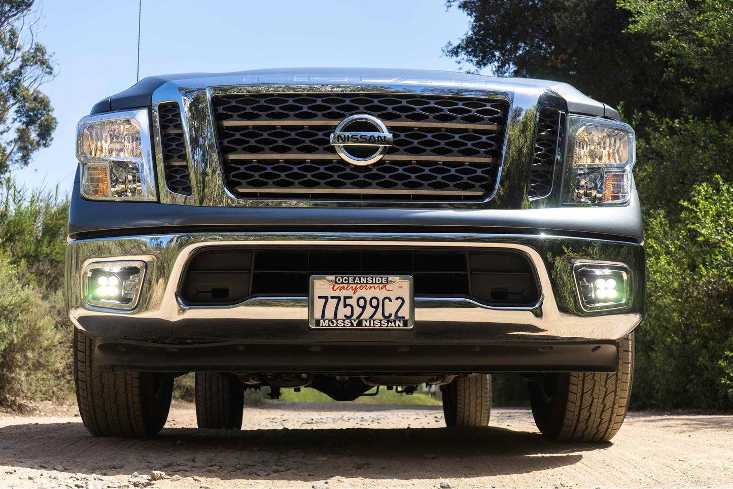 BD LED Fog Kit: Nissan Titan (17-18) (Clear / Squadron SAE) - Off Road - Veh. Spec (Image 5 of 6)
