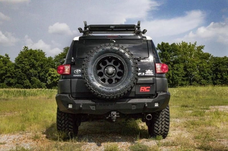 RC 3 Inch Lift Kit | Red Spacers | Toyota 4Runner (03-09)/FJ Cruiser (07-14) (manufacturer page)