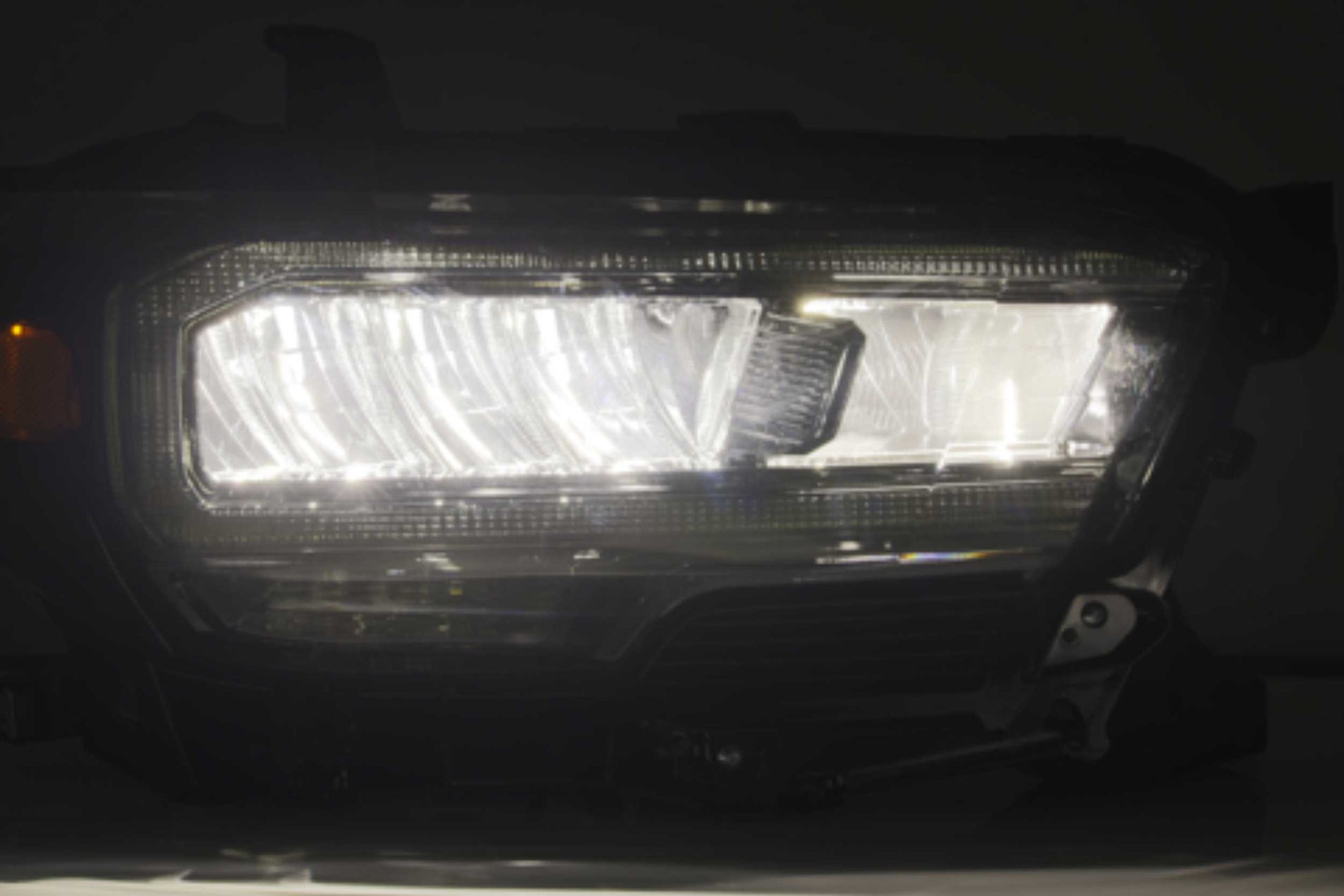 ARex Luxx OEM LED Style Headlights: Toyota Tacoma (16-20) - Black (Set) - Headlights (Image 4 of 5)