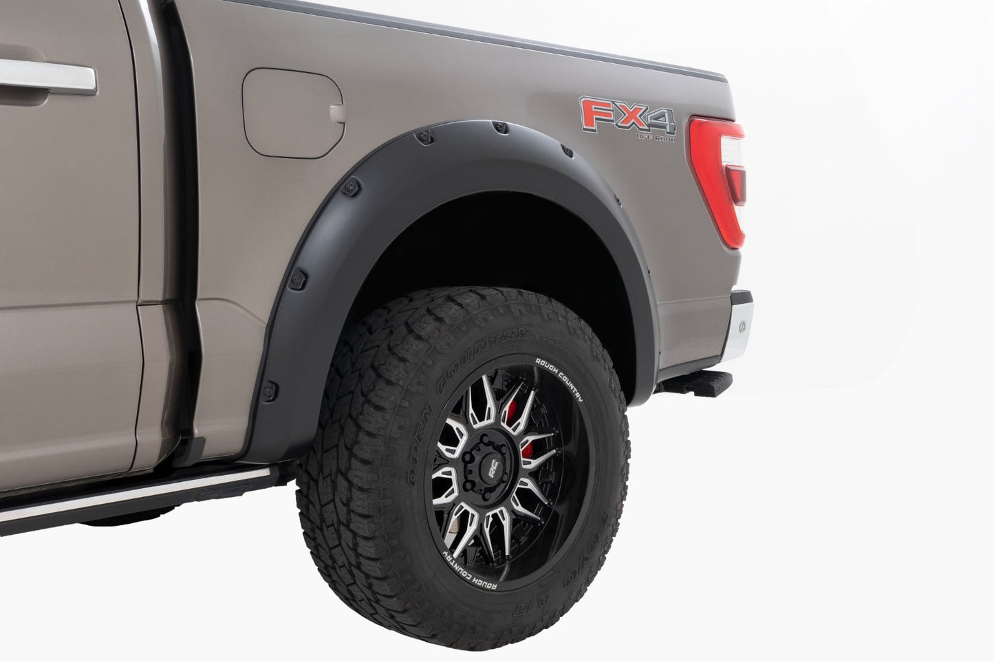 Pocket Fender Flares | DR Avalanche Gray | Ford F-150 2WD/4WD (2021-2026) - Fender Flares (Image 3 of 6)
