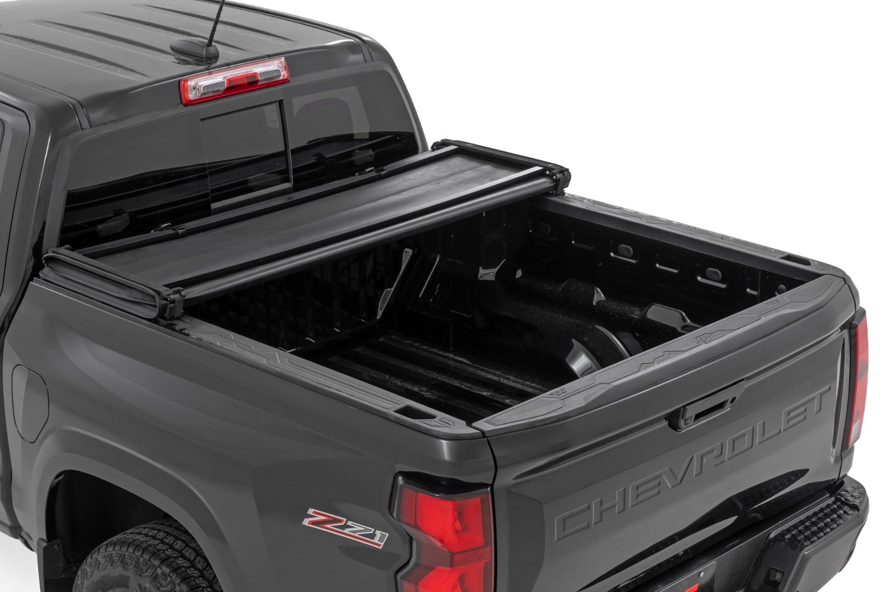 Soft Tri-Fold Bed Cover | 5' Bed | Chevy/GMC Canyon/Colorado 2WD/4WD (23-26) - Bed Covers (Image 2 of 6)