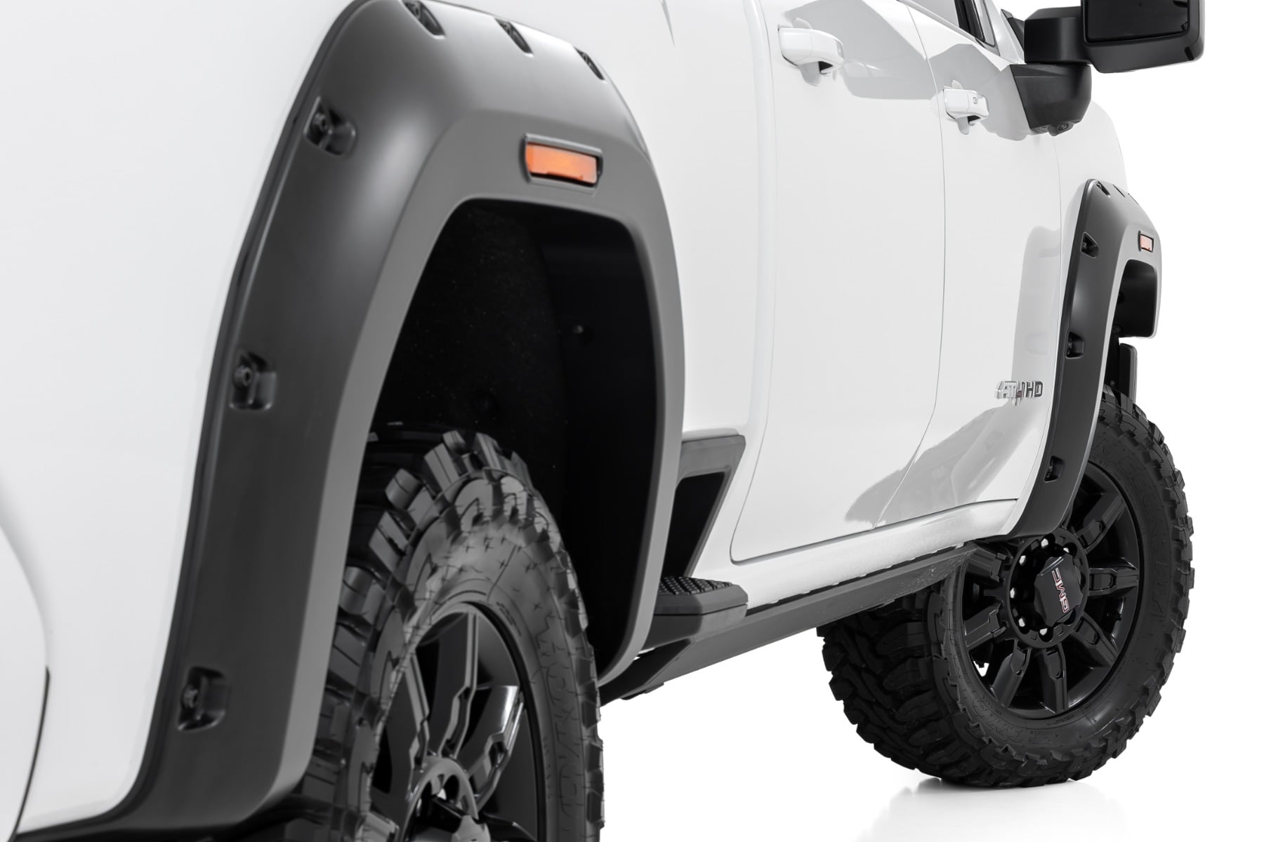 Pocket Fender Flares | GAZ Summit White | GMC Sierra 2500 HD/Sierra 3500 HD (20-26) - Fender Flares (Image 1 of 6)