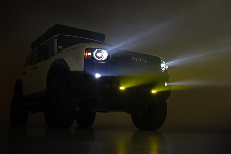RC FXS Hidden Winch Mount | White SAE | Fog | Toyota Land Cruiser 4WD (24-26) (manufacturer page)