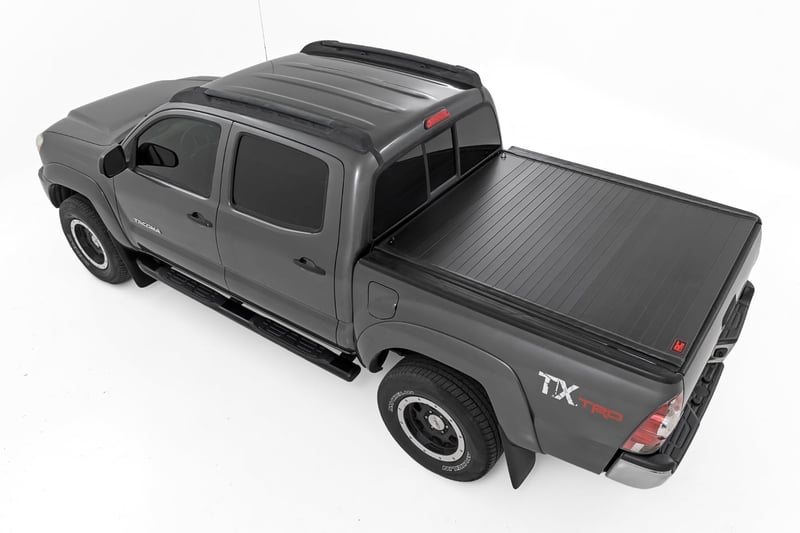 RC Hard Roll Up Bed Cover | 5' Bed | Toyota Tacoma 2WD/4WD (2005-2015) (manufacturer page)