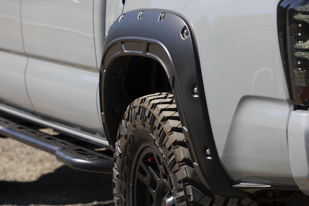 Defender Fender Flares | Toyota Tacoma 2WD/4WD (2016-2023) - Fender Flares (Image 5 of 6)