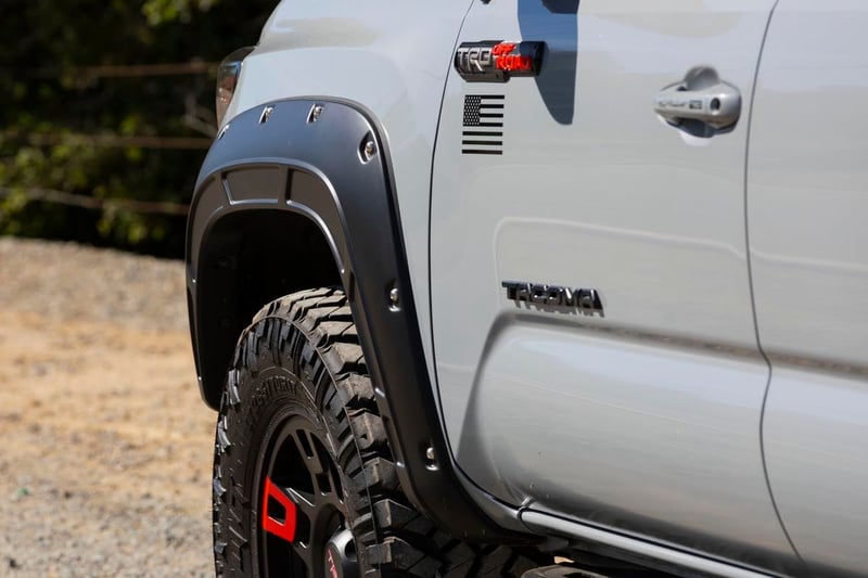 RC Defender Fender Flares | 202 Black Onyx | Toyota Tacoma 2WD/4WD (2016-2023) (manufacturer page)