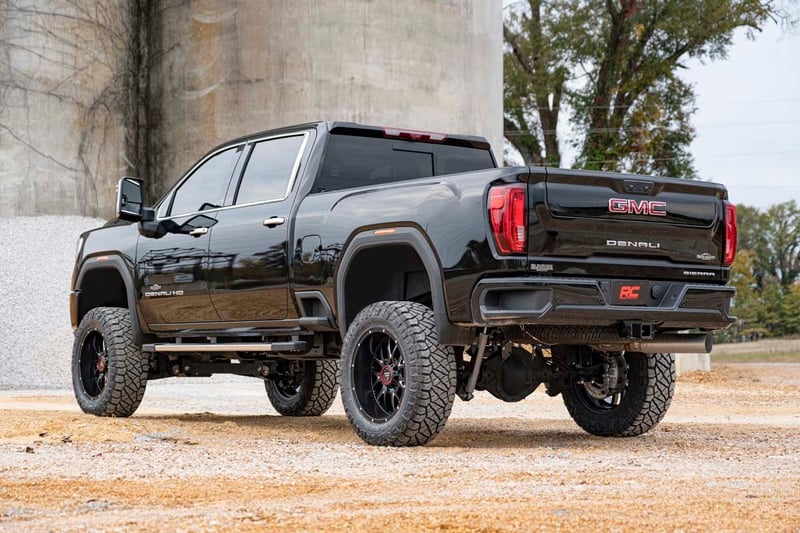 RC 7 Inch Lift Kit | NTD | Vertex Shocks | w/ Overloads | Chevy/GMC 2500HD/3500HD (20-26) (manufacturer page)