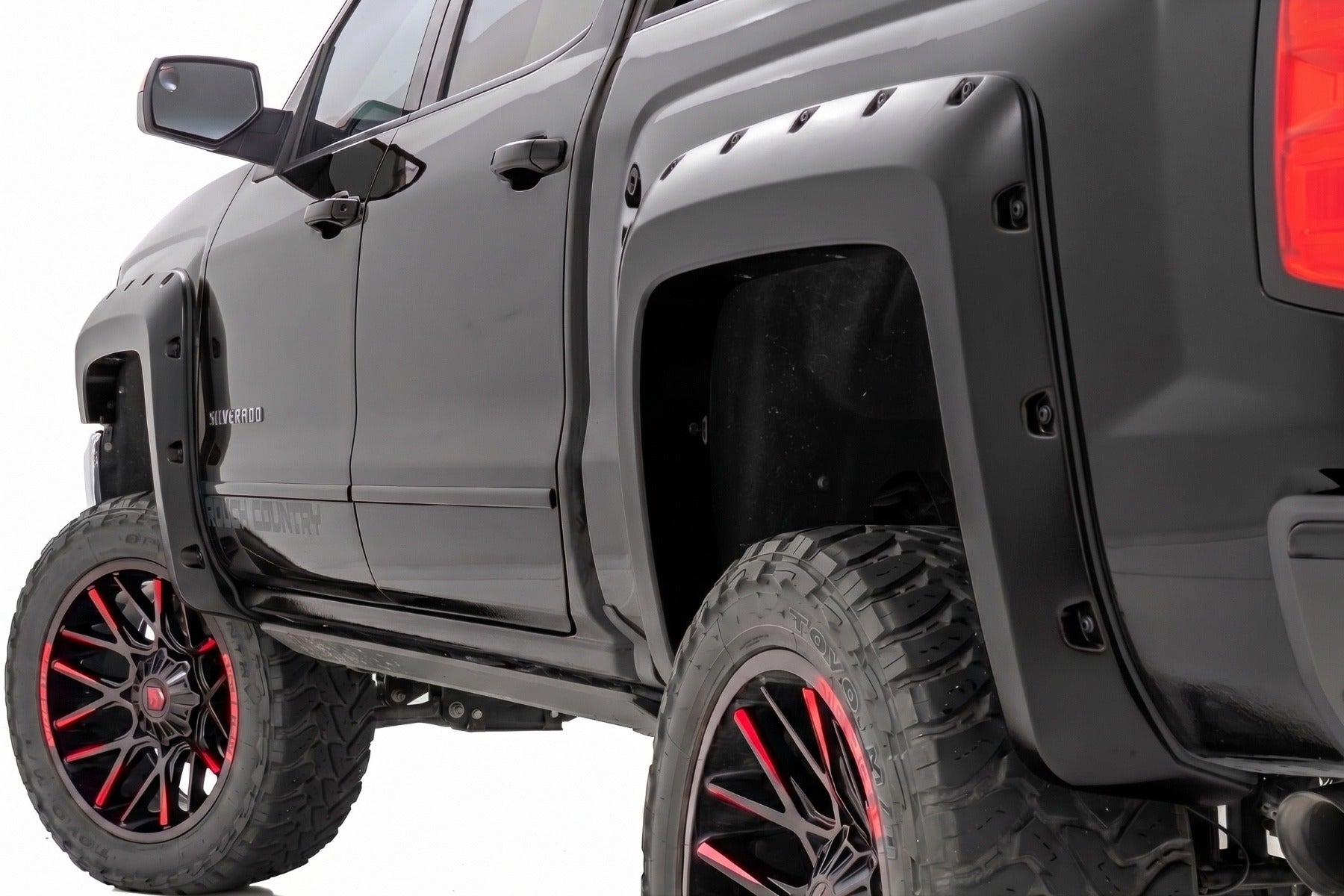 Pocket Fender Flares | 5'9" Bed | GBA Black | Chevy Silverado 1500 (14-18 & Classic) - Fender Flares (Image 1 of 6)
