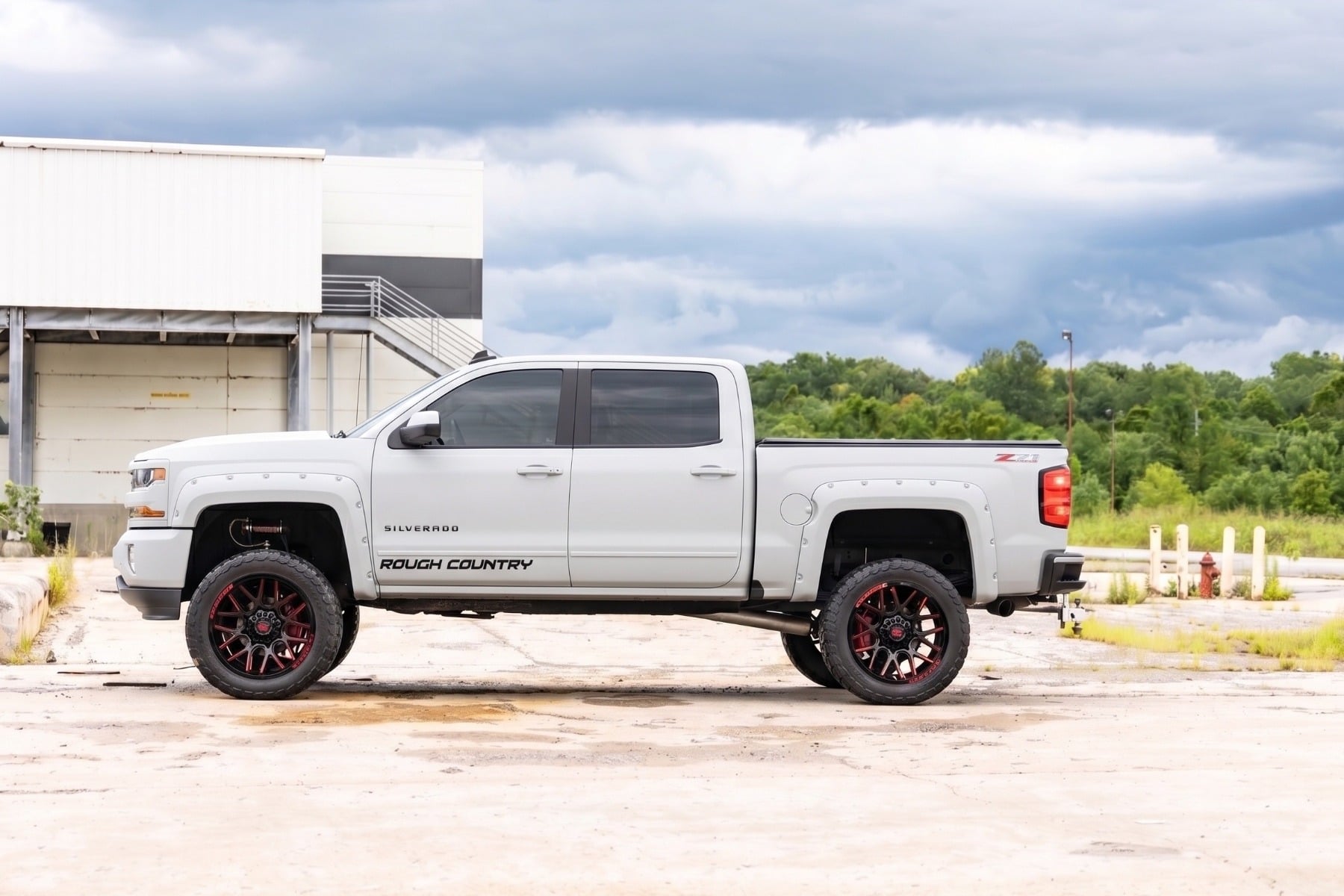 Pocket Fender Flares | 6'7" & 8' Bed | GAZ Summit White | Chevy Silverado 1500 (14-18)/2500HD (15-19) - Fender Flares (Image 6 of 6)