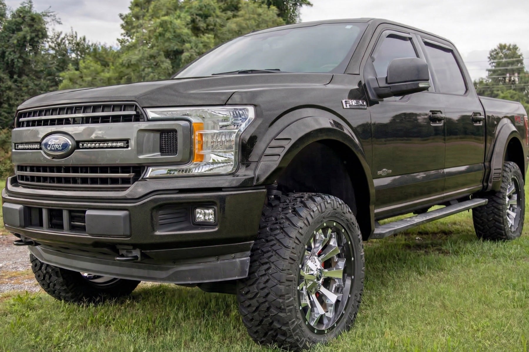 SF1 Fender Flares | TB Real Steel | Ford F-150 2WD/4WD (2015-2017) - Fender Flares (Image 6 of 6)