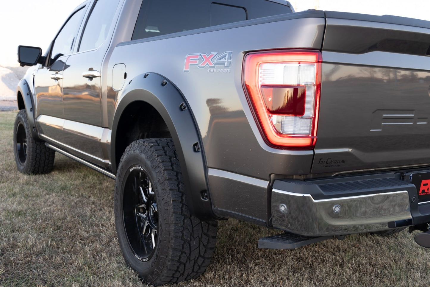 RC Pocket Fender Flares | DR Avalanche Gray | Ford F-150 2WD/4WD (2021-2026) (manufacturer page)