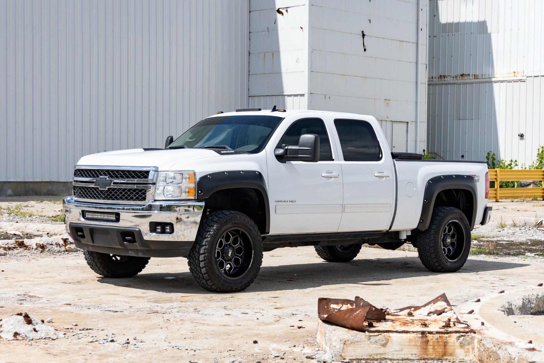 0714 FJ CRUISER 3IN UPPER AARMSTRUTREAR COILS&BLACK MAX SHOCK - Image 4