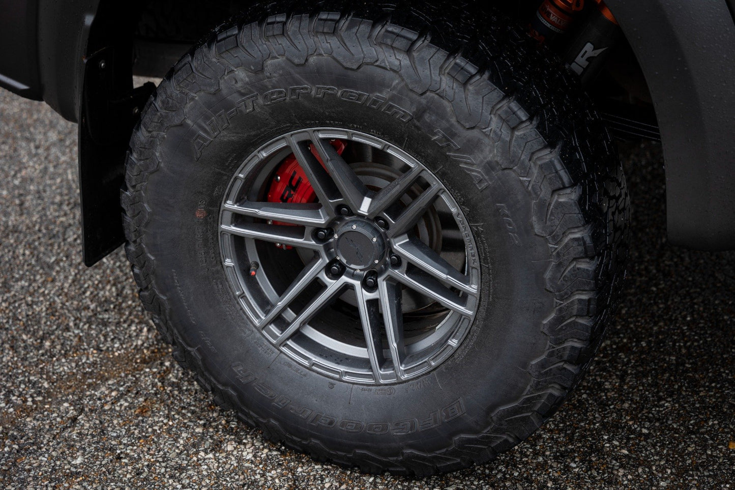 Caliper Covers | Rear | Red | Mech Brake | Ford Expedition/F-150/Raptor - Misc 25% (Image 5 of 5)