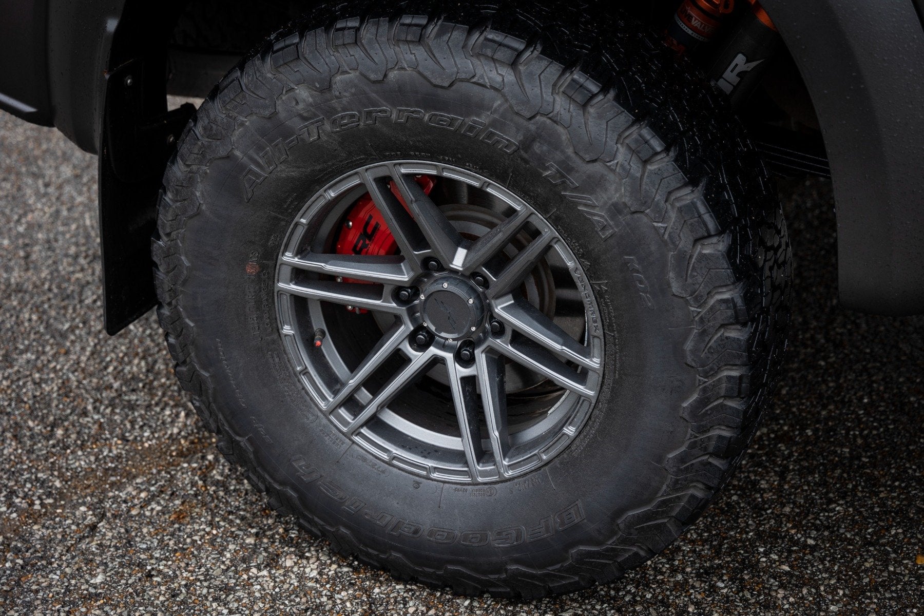 Caliper Covers | Rear | Red | Mech Brake | Ford Expedition/F-150/Raptor - Misc 25% (Image 5 of 5)