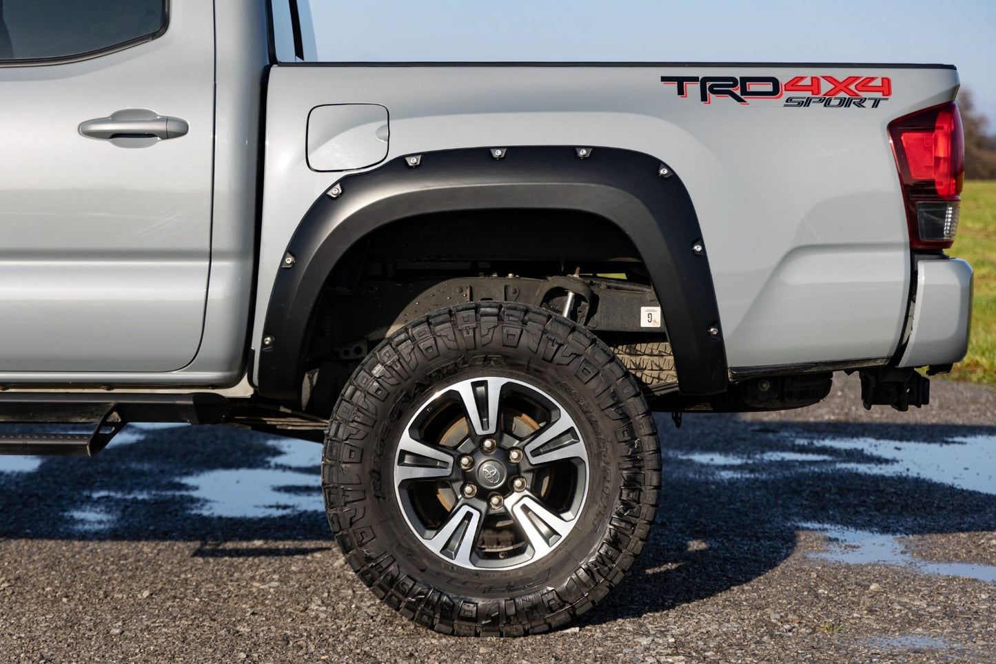 Pocket Fender Flares | Toyota Tacoma 2WD/4WD (2016-2023) - Fender Flares (Image 6 of 6)