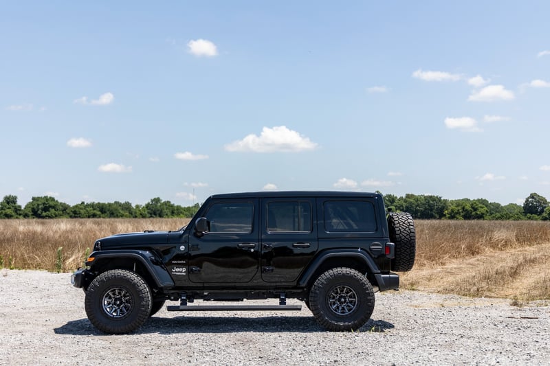 RC 2.5 Inch Lift Kit | Coils | M1 | Jeep Wrangler Unlimited 4WD (2024-2026) (manufacturer page)