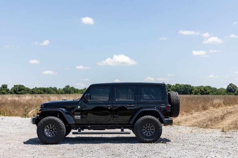 RC 2.5 Inch Lift Kit | Coils | M1 | Jeep Wrangler Unlimited 4WD (2024-2026) (manufacturer page)