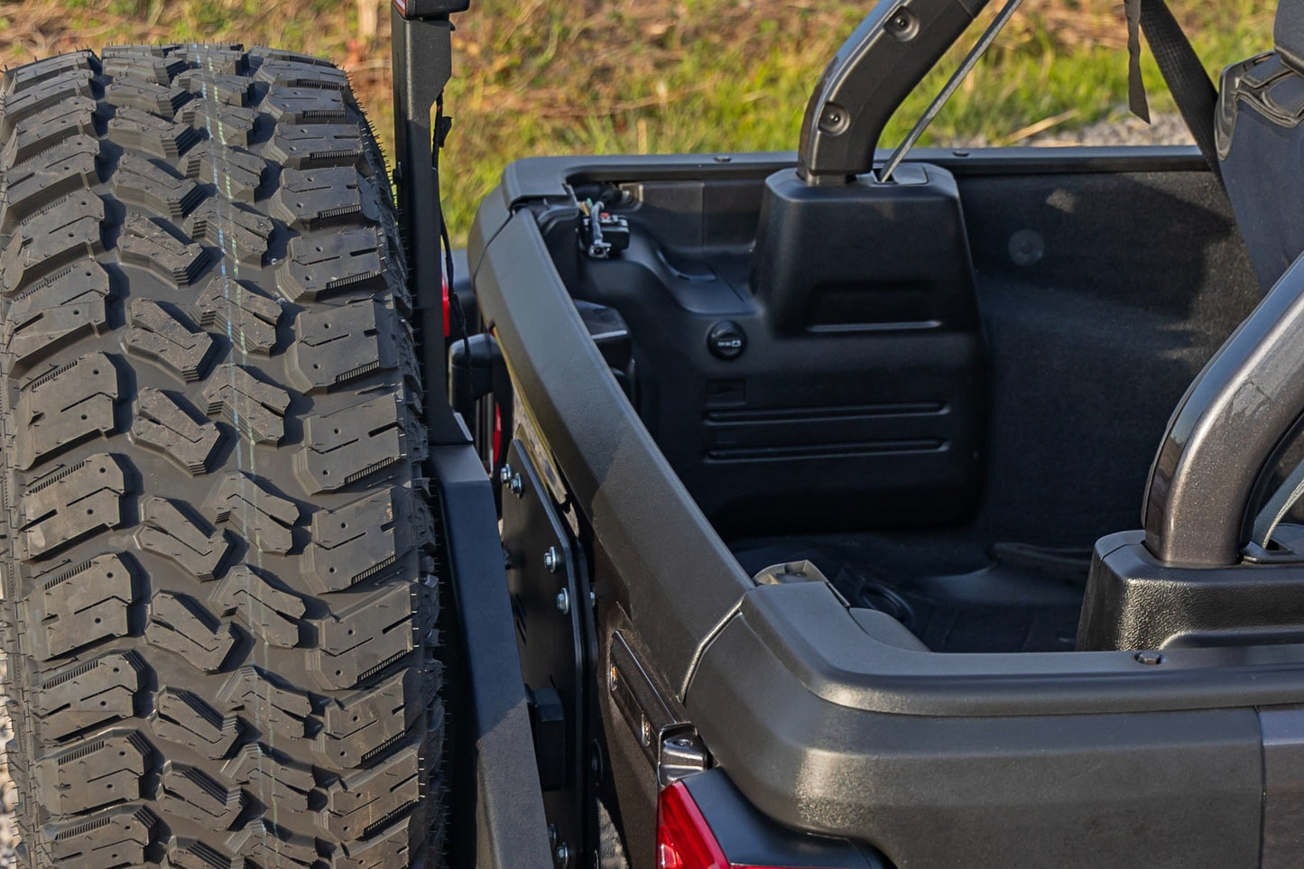 Trail Cladding | Tailgate Protector | Jeep Wrangler JL/Wrangler Unlimited (18-26) - Misc 25% (Image 4 of 6)