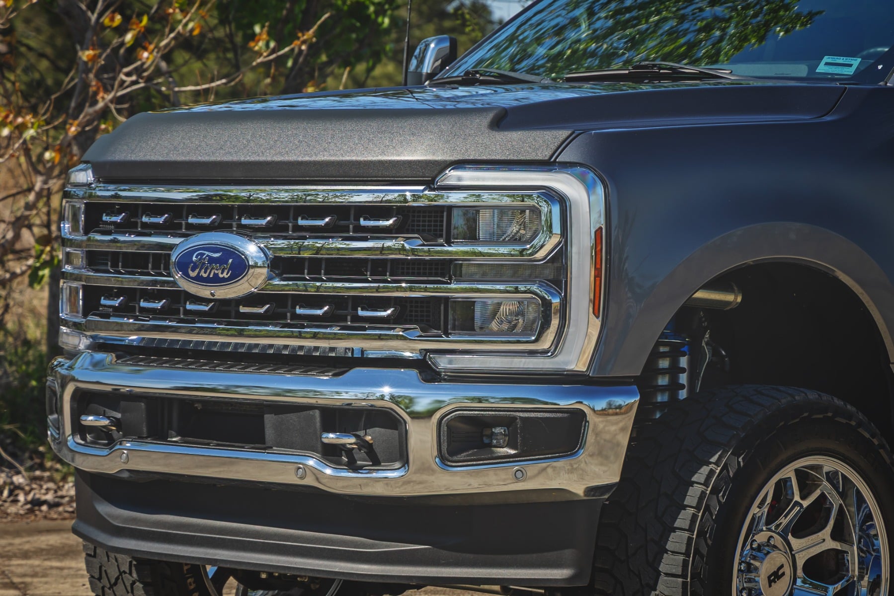 Hood Protector | Ford F-250/F-350 Super Duty 2WD/4WD (2023-2026) - Misc 25% (Image 6 of 6)