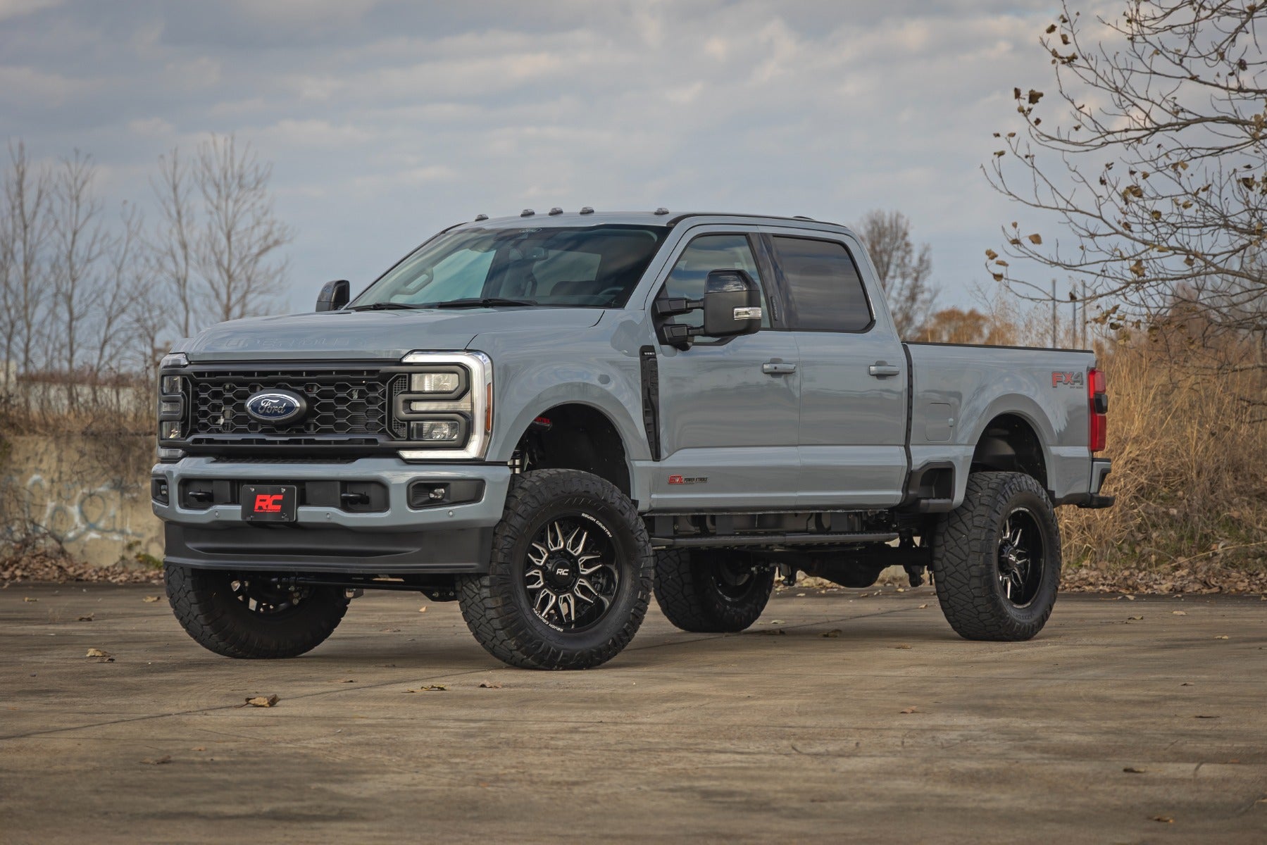4.5 Inch Lift Kit | Radius Arm | Diesel | M1 | Ford F-250/F-350 Super Duty (23-26) - Susp Lift Kits 4wd (Image 2 of 6)