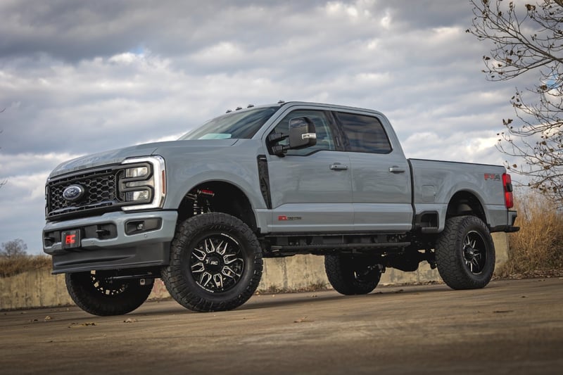 RC 4.5 Inch Lift Kit | Radius Arm | Diesel | M1 | Ford F-250/F-350 Super Duty (23-26) (manufacturer page)