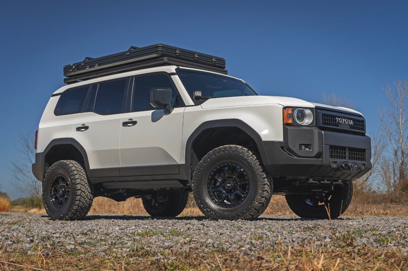 RC FXS Hidden Winch Mount | White SAE | Fog | Toyota Land Cruiser 4WD (24-26) (manufacturer page)