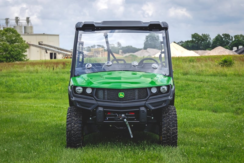 RC Vented Full Windshield | Scratch Resistant | John Deere Gator XUV 835 (manufacturer page)