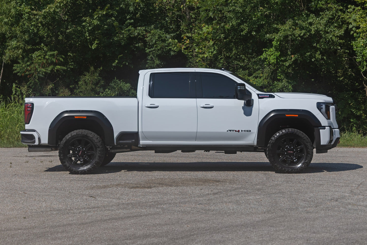 Pocket Fender Flares | GB8 Ebony Twilight | GMC Sierra 2500 HD/Sierra 3500 HD (20-26) - Fender Flares (Image 6 of 6)