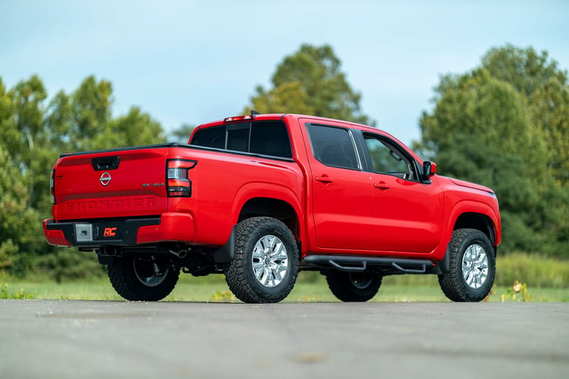 RC 2.5 Inch Lift Kit | M1 Struts/M1 | Nissan Frontier 4WD (2005-2026) (manufacturer page)