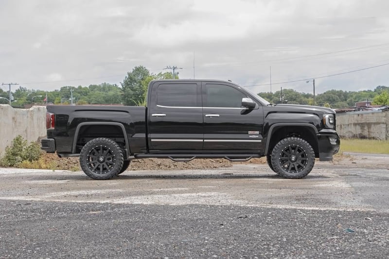 RC 3.5 Inch Lift Kit | Cast Steel | N3 Strut | Chevy/GMC 1500 (07-13) (manufacturer page)