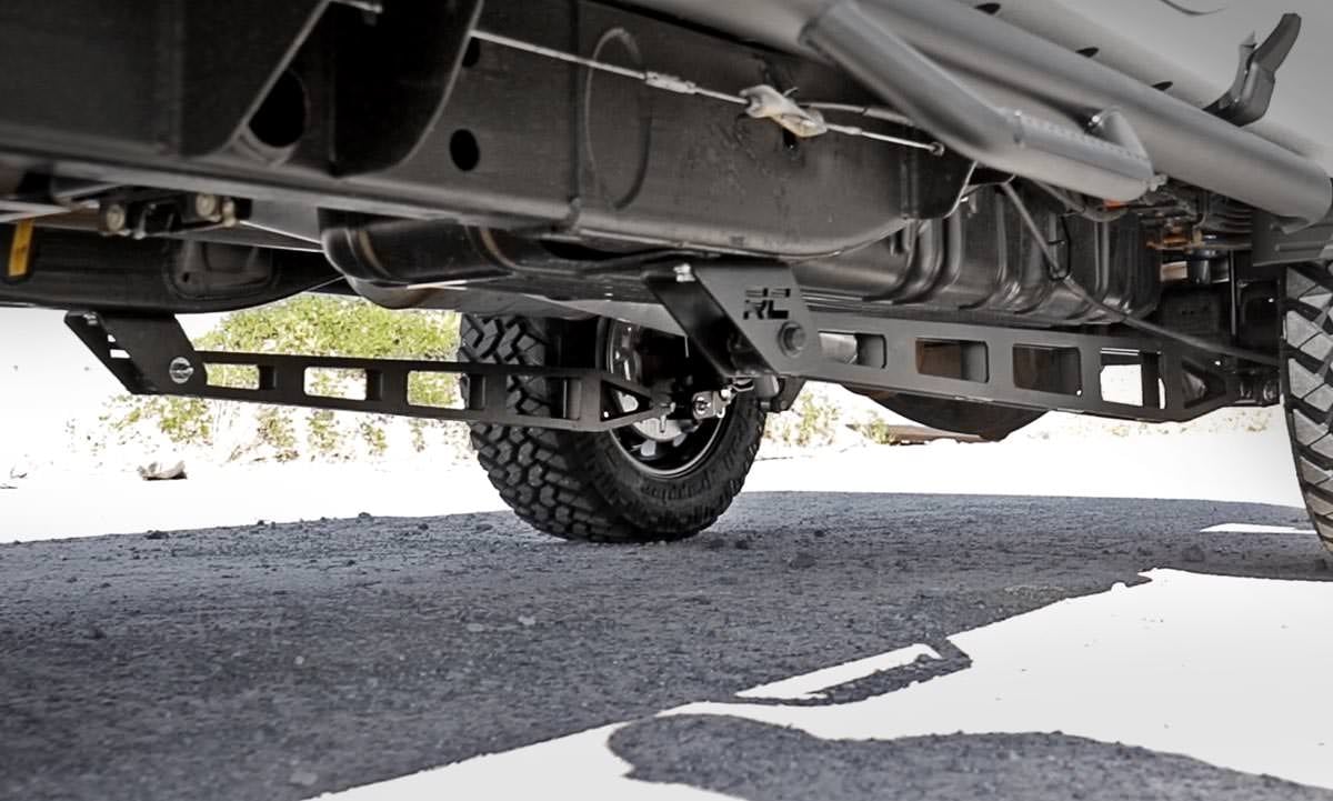 Traction Bar Kit | Chevy Silverado & GMC Sierra 2500HD/3500HD 4WD (2011-2019) - Susp Accessories (Image 3 of 5)