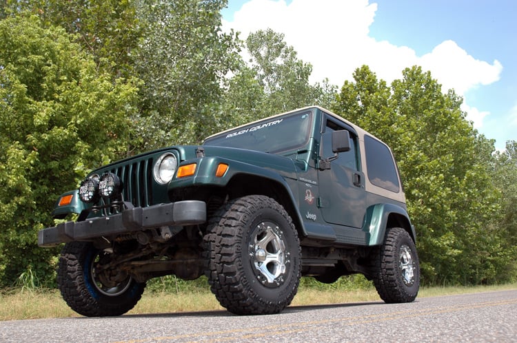 RC 2.5 Inch Lift Kit | 6 Cyl | M1 | Jeep Wrangler TJ (97-06)/Wrangler Unlimited (04-06) (manufacturer page)