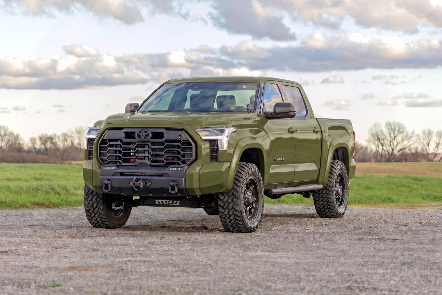 Sport Fender Flares | 6V7 Army Green | Toyota Tundra 2WD/4WD (2022-2026) - Fender Flares (Image 5 of 6)