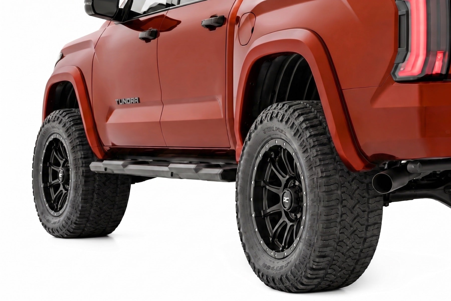 Sport Fender Flares | 4Z0 Terra | Toyota Tundra 2WD/4WD (2022-2026) - Fender Flares (Image 1 of 6)