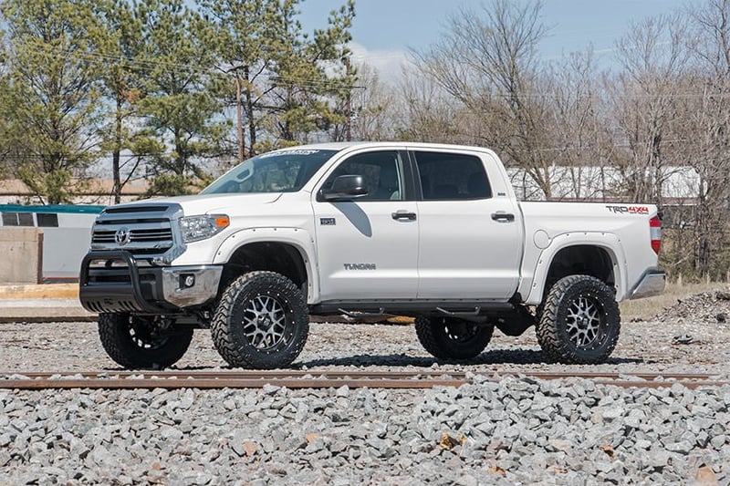 RC 6 Inch Lift Kit | M1 Struts/M1 | Toyota Tundra 4WD (2016-2021) (manufacturer page)